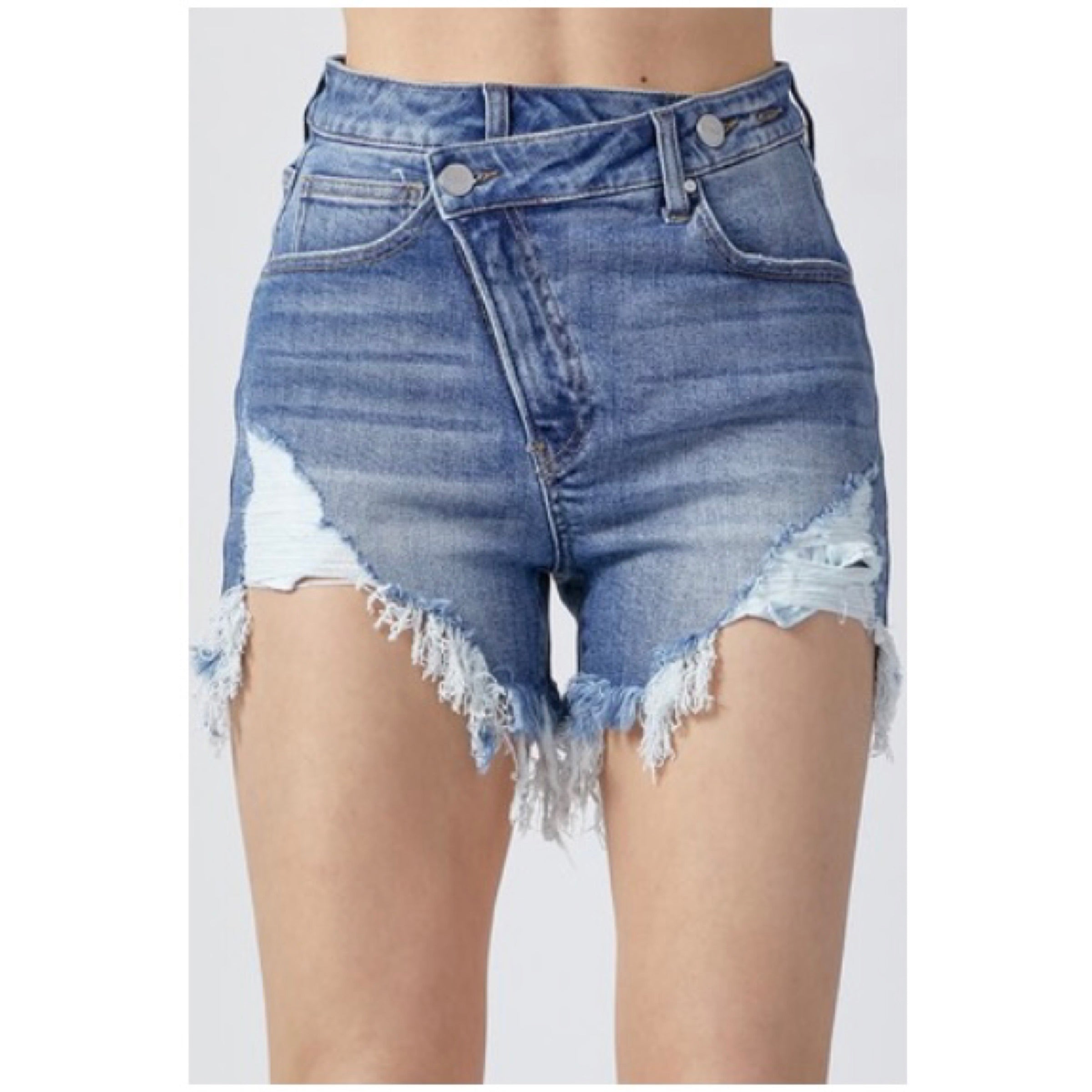 High Rise Criss Cross Shorts – The Essential Shopper